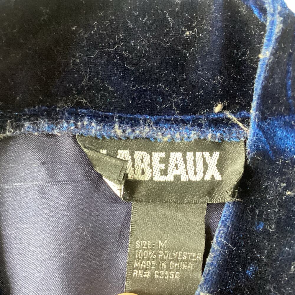 Labeaux Satin Robe - Picture 4 of 7